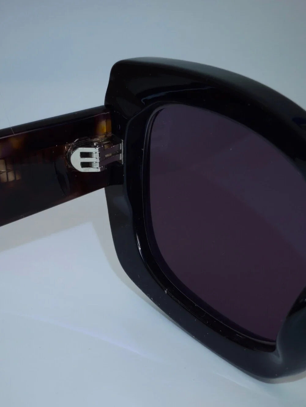 Courteney. Classic Black Oversized Square Sunglasses - Women Eyewear. 1940s